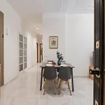 The Rent - Bright Two-bedrooms In Testaccio Area * Rom