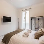 Lejlighed The Rent - Bright Two-bedrooms In Testaccio Area